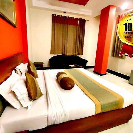 Hotel Blue Bell - Karol Bagh New Delhi Екстериор снимка