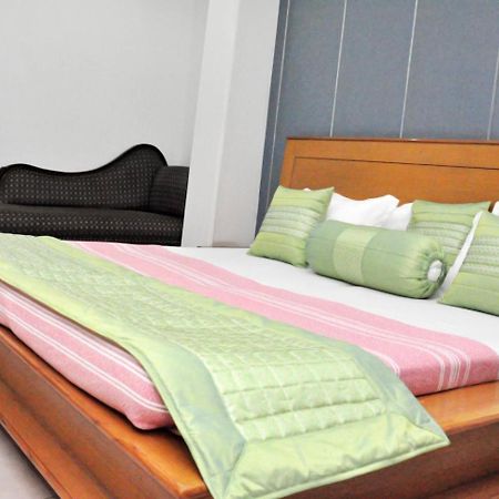 Hotel Blue Bell - Karol Bagh New Delhi Екстериор снимка