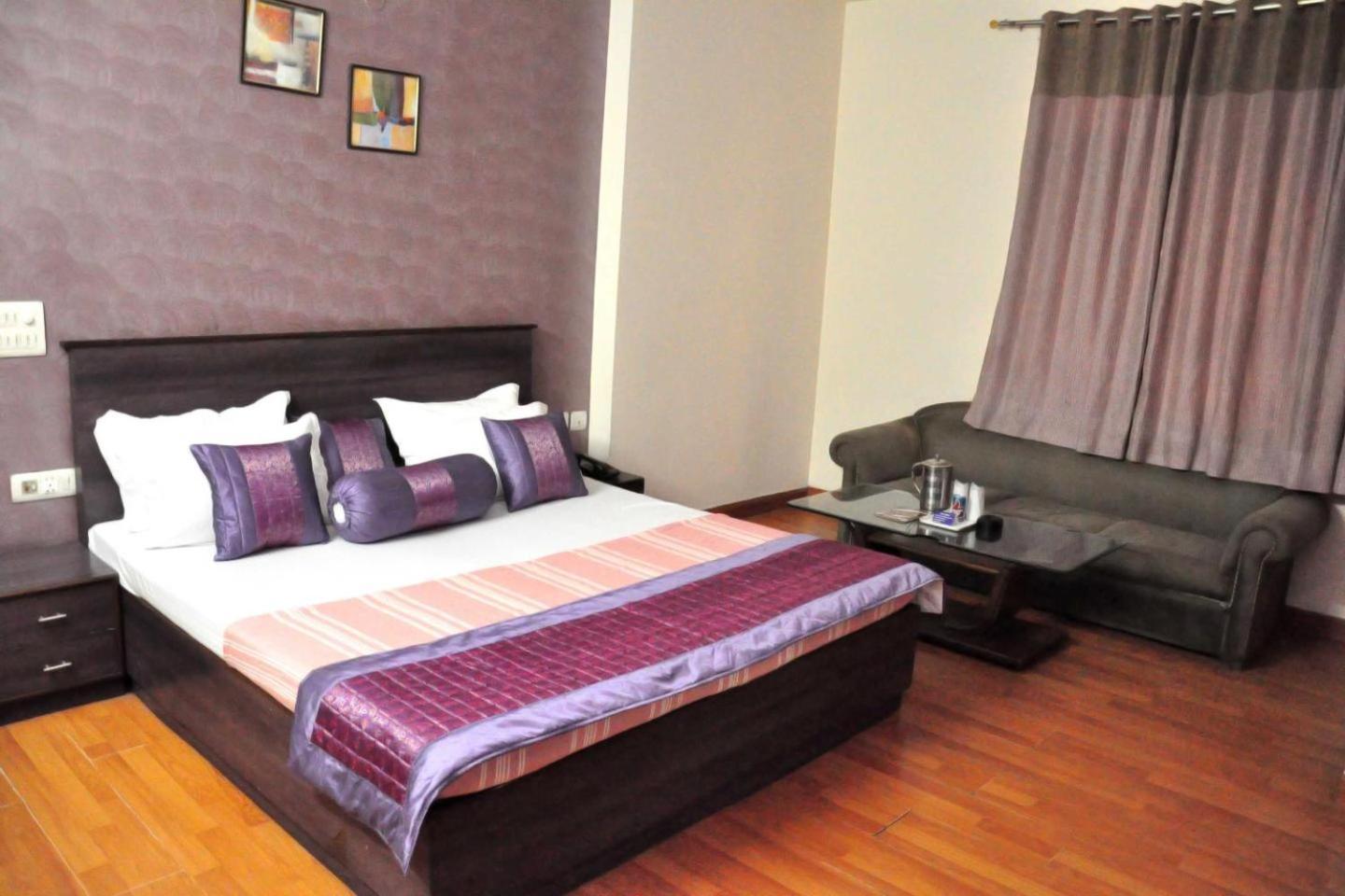 Hotel Blue Bell - Karol Bagh New Delhi Екстериор снимка